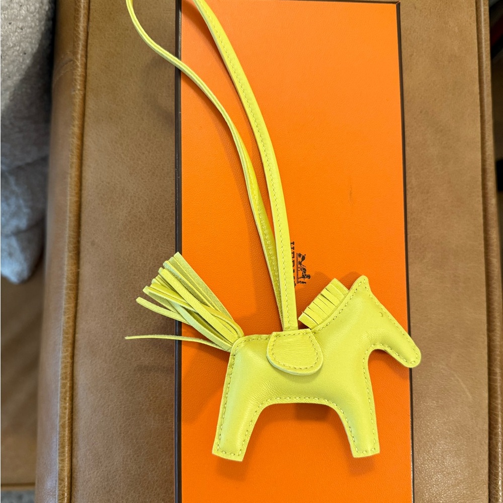 Hermes Rodeo Lime Milo Lambskin Pm Bag Charm